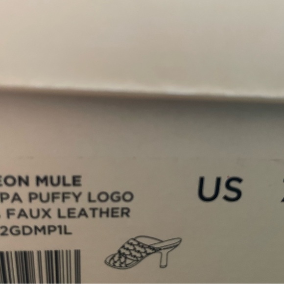 Michael Kors Heels White Sz 7 - Picture 5 of 5